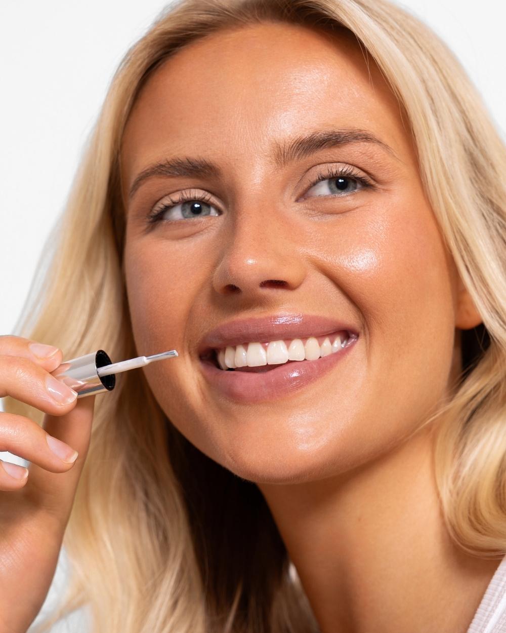 ODALIT™ Teeth Polish - Instant White Teeth-Limited Time 75%OFF Buy 1 Get 2 Free 🔥LAST DAY⏰